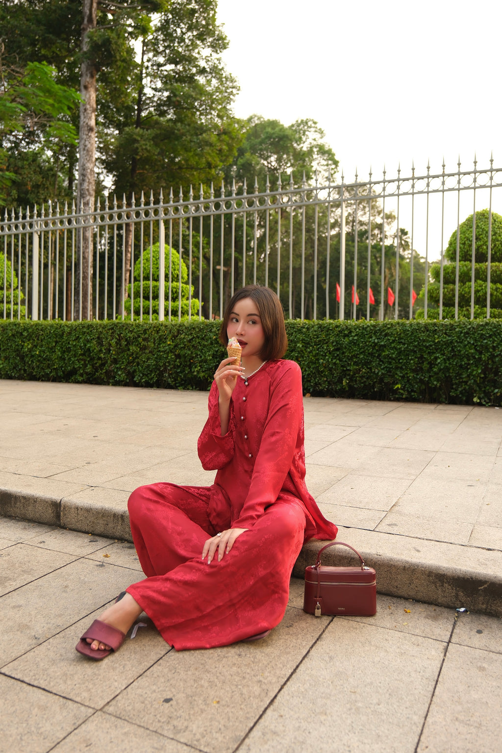 TRÚC XINH