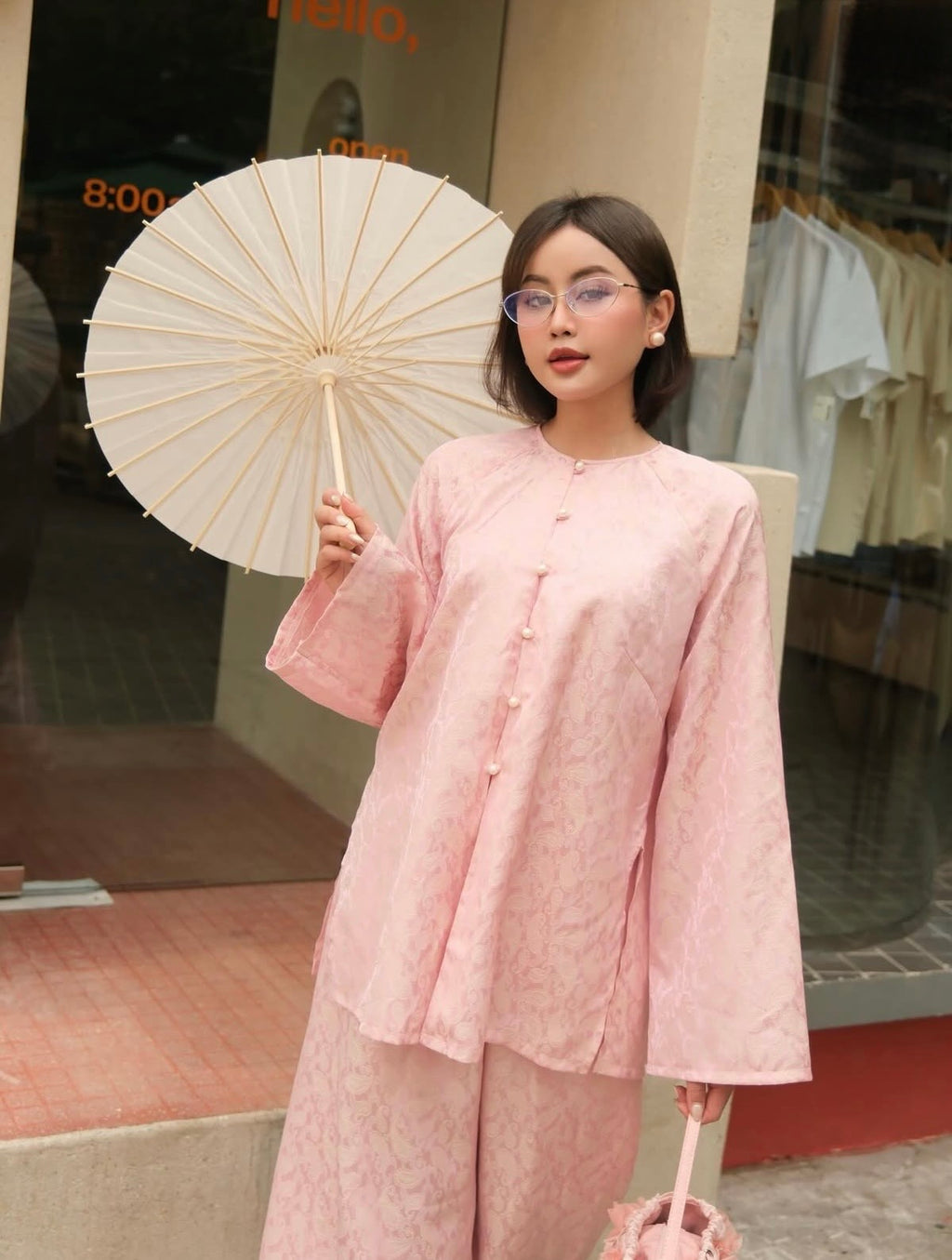 NGỌC NGÀ