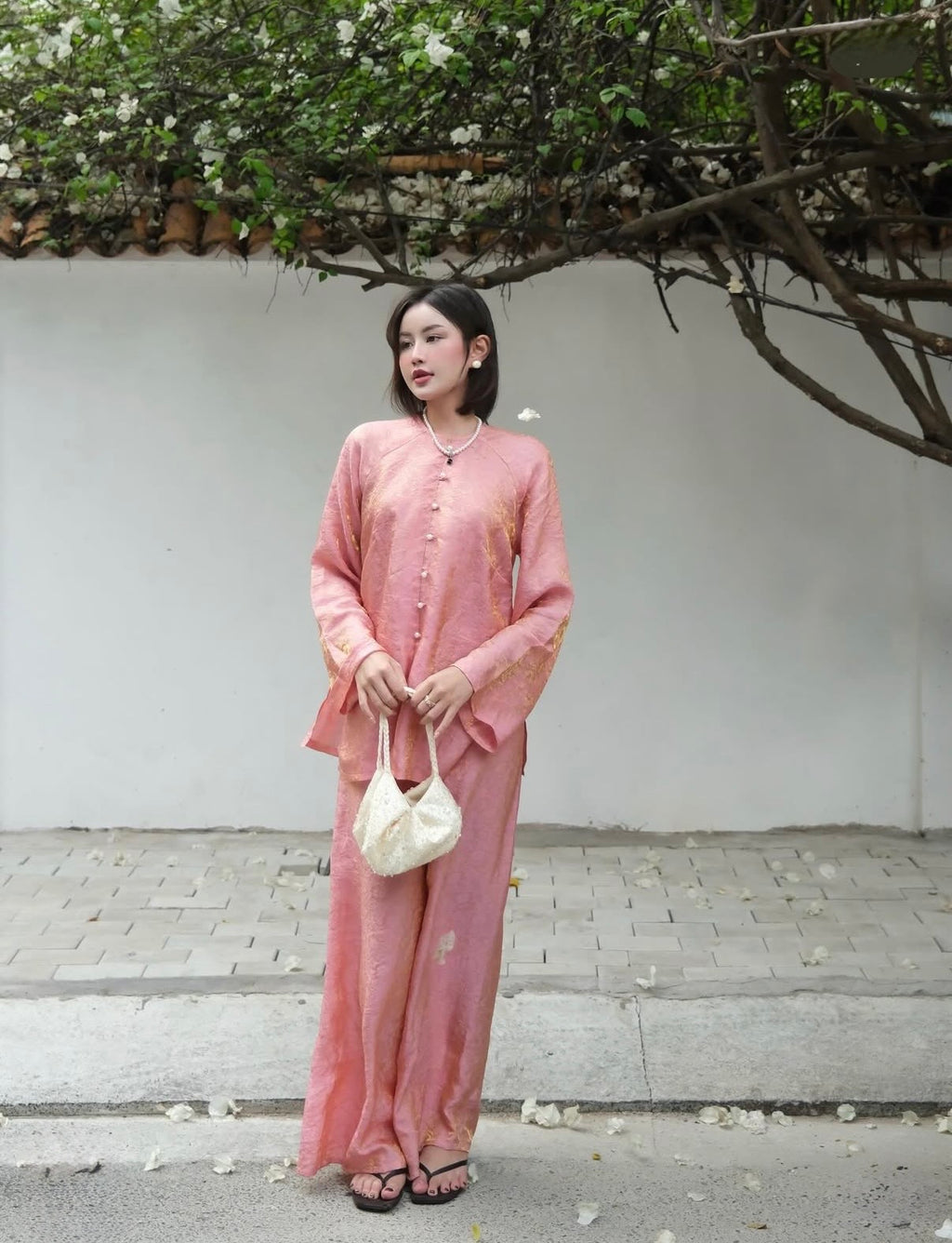BÂNG KHUÂNG
