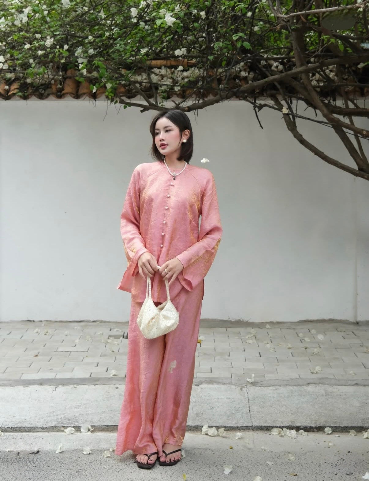 BÂNG KHUÂNG