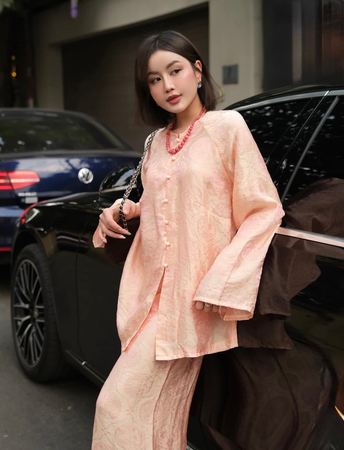 CAM UYỂN
