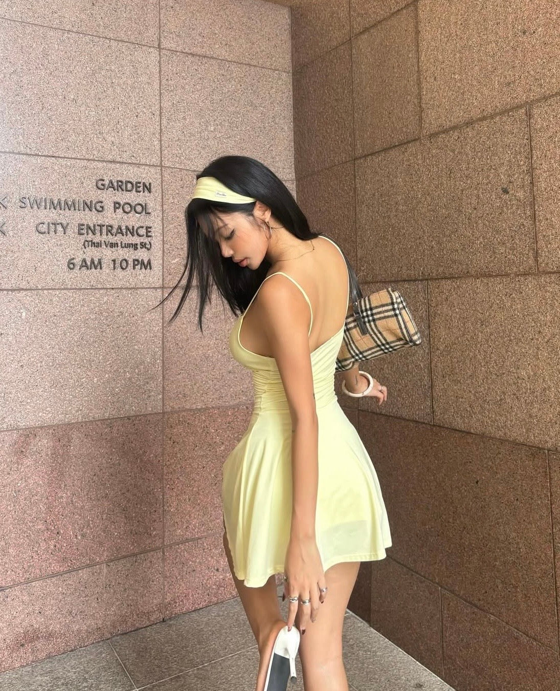 BUTTER DRESS