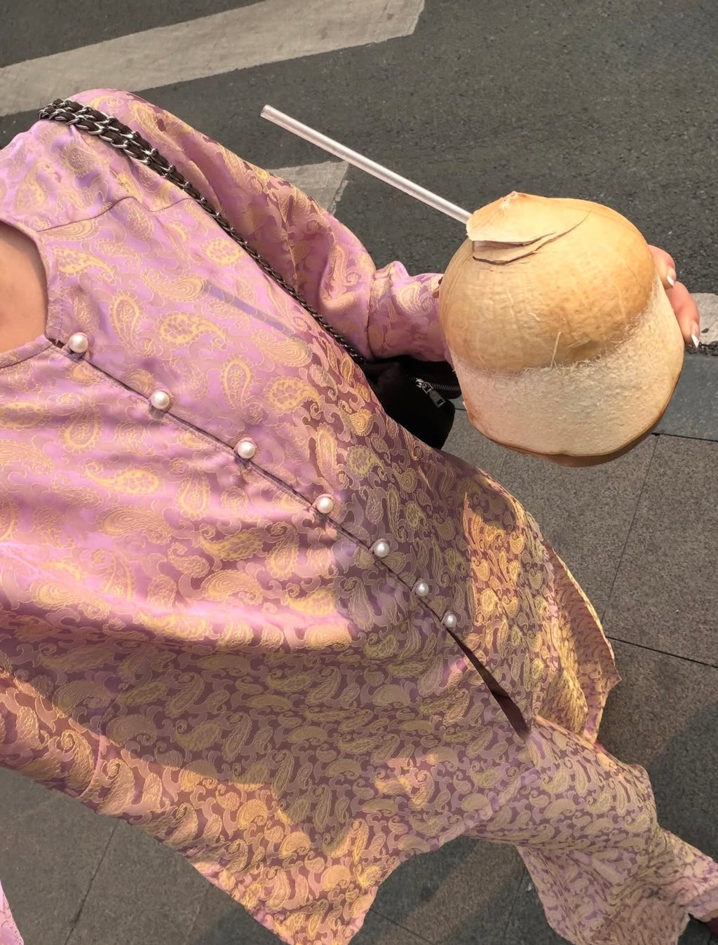 UYỂN TÍM